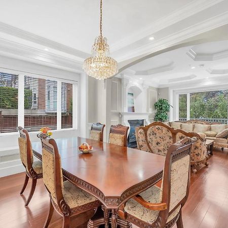 Luxurious Getaway In Vancouver-Private Room With Attached Bathroom Exterior foto